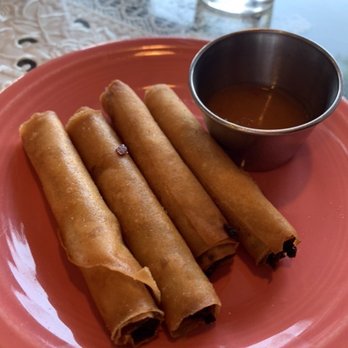CARiN de RiA - Classic Lumpia - Filipino Near Me - Encinitas, California CARiN de RiA - Classic Lumpia - Filipino Near Me - Encinitas, California