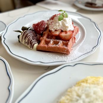 Sweet Maple - Strawberry Waffle (seasonal/ Valentine's Day) - Breakfast & Brunch Near Me - Cupertino, California