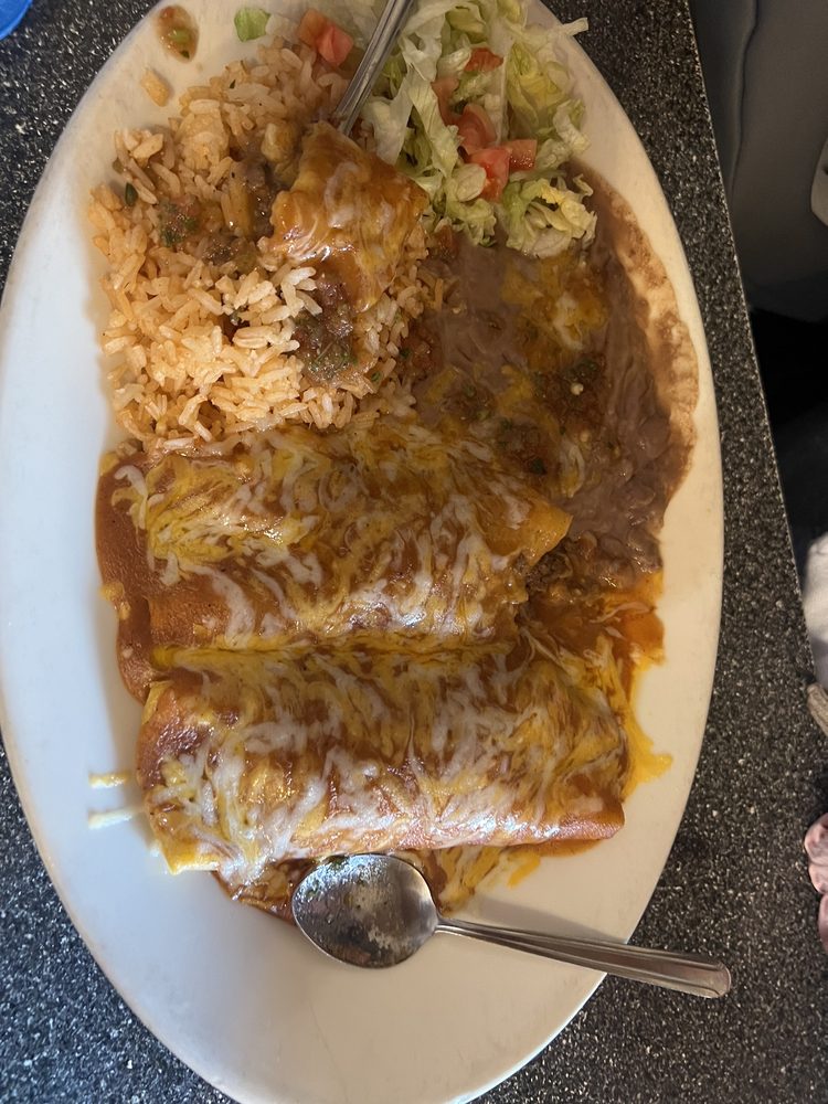 EL MONTE Updated November 2024 21 Photos & 48 Reviews 1726 12th