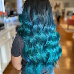 Carol Cole Salon