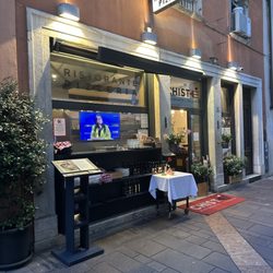 Chistè - Front of the restaurant