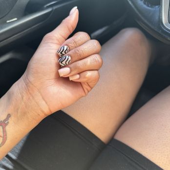 DripDropNailz - Nail Salons Near Me - Emeryville, California