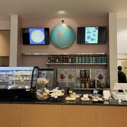 Luminous Cafe