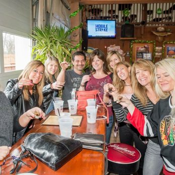 Jesse Oaks - Sports Bars Near Me - Gages Lake, Illinois Jesse Oaks - Sports Bars Near Me - Gages Lake, Illinois