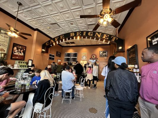 Cafe Beignet, Canal St. by null