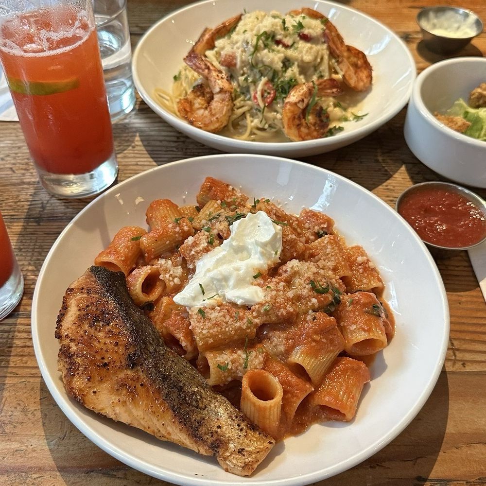 Rigatoni with salmon Rigatoni with salmon