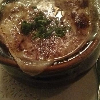 Le Petit Bistro - My first onion soup. I find it interesting , a little bit hot but tasty. So far I like onion soups. - French Near Me - Mountain View, California