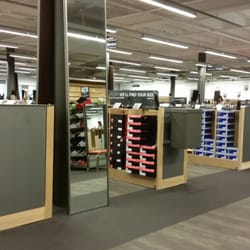 DSW Designer Shoe Warehouse
