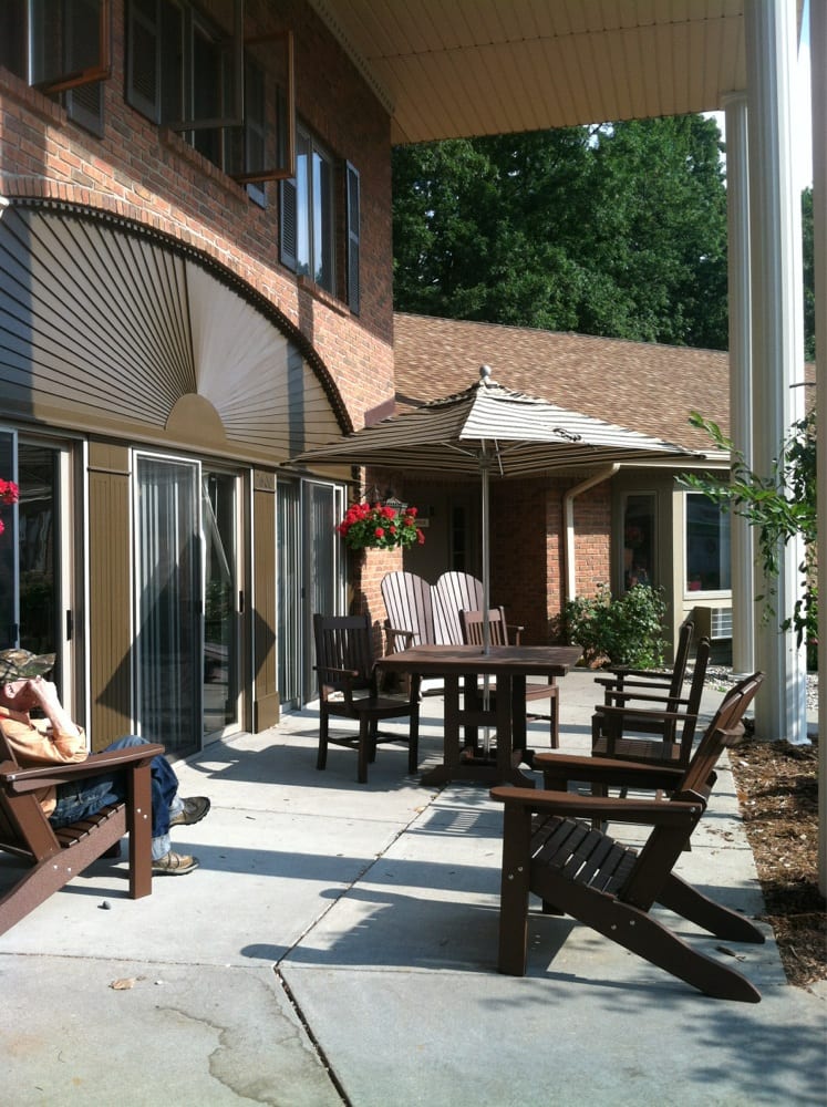 WALDON WOODS ASSISTED LIVING Updated September 2024 2600 Waldon