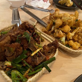 Mama Chang - Pork Chinese BBQ Pigs Feet Plate - Chinese Near Me - Fairfax, Virginia