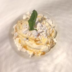 Miller & Carter - Peach, mango and passion fruit Elton mess.