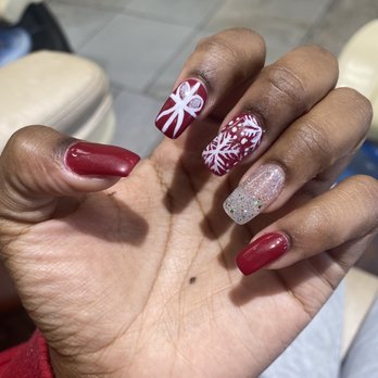 Edgy Nails & Spa - Christmas nails - Nail Salons Near Me - Riverside, California Edgy Nails & Spa - Christmas nails - Nail Salons Near Me - Riverside, California