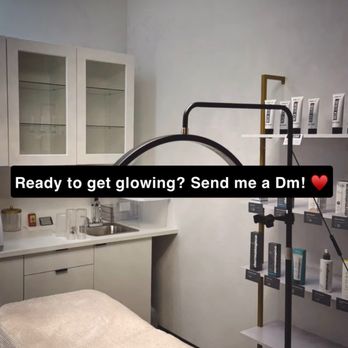 Lush Skin - She uses the best products. My skin is glowing. - Waxing Near Me - Sacramento, California Lush Skin - She uses the best products. My skin is glowing. - Waxing Near Me - Sacramento, California