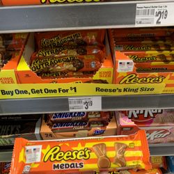 7-Eleven - Buy one get one for one dollar, king size, Sunday 18 August 2024.