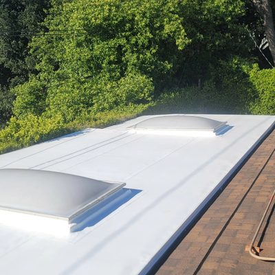 Jose Roofing Service Logo