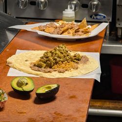 Los Comales Mexican Food