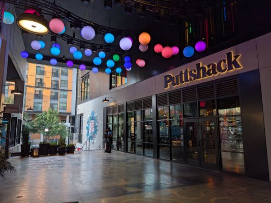 Puttshack - Atlanta - Midtown by null