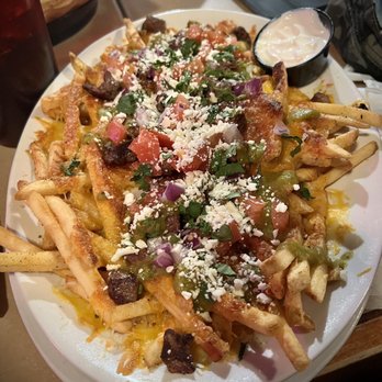 Tortilla Flat Superstition Saloon - Carne asada fries - American Near Me - Tortilla Flat, Arizona