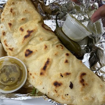 Antojitos De Mi Barrio - Quesadilla - Food Trucks Near Me - Denver, Colorado