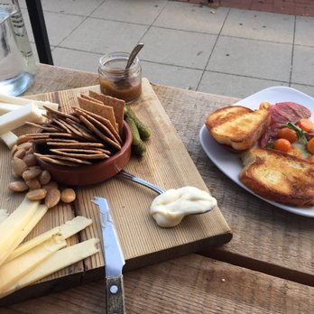 Cheese Bar - Cheese Shops Near Me - Des Moines, Iowa Cheese Bar - Cheese Shops Near Me - Des Moines, Iowa