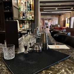 T Cook's - Bar
