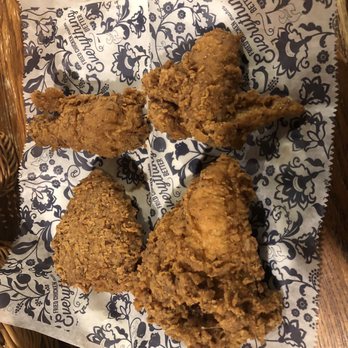 Cracker Barrel Old Country Store - American Near Me - Ottawa, Illinois
