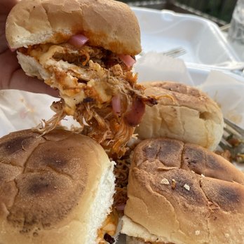 Happy Belly Bistro - Buffalo chicken sliders - Pop-Up Restaurants Near Me - Louisville, Kentucky Happy Belly Bistro - Buffalo chicken sliders - Pop-Up Restaurants Near Me - Louisville, Kentucky