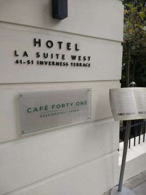 La Suite West Hotel London by null