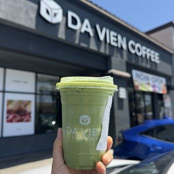 Da Vien Coffee - My banana cream middle..lol - Coffee & Tea Near Me - Gardena, California