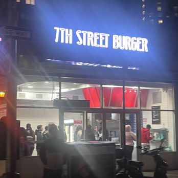 7th Street Burger Downtown Brooklyn - Store front - Burgers Near Me - Brooklyn, New York 7th Street Burger Downtown Brooklyn - Store front - Burgers Near Me - Brooklyn, New York