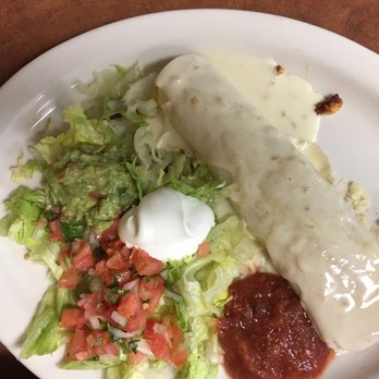 Campesino's - Huevos con chorizo y queso burrito - Tex-Mex Near Me - Jenks, Oklahoma Campesino's - Huevos con chorizo y queso burrito - Tex-Mex Near Me - Jenks, Oklahoma