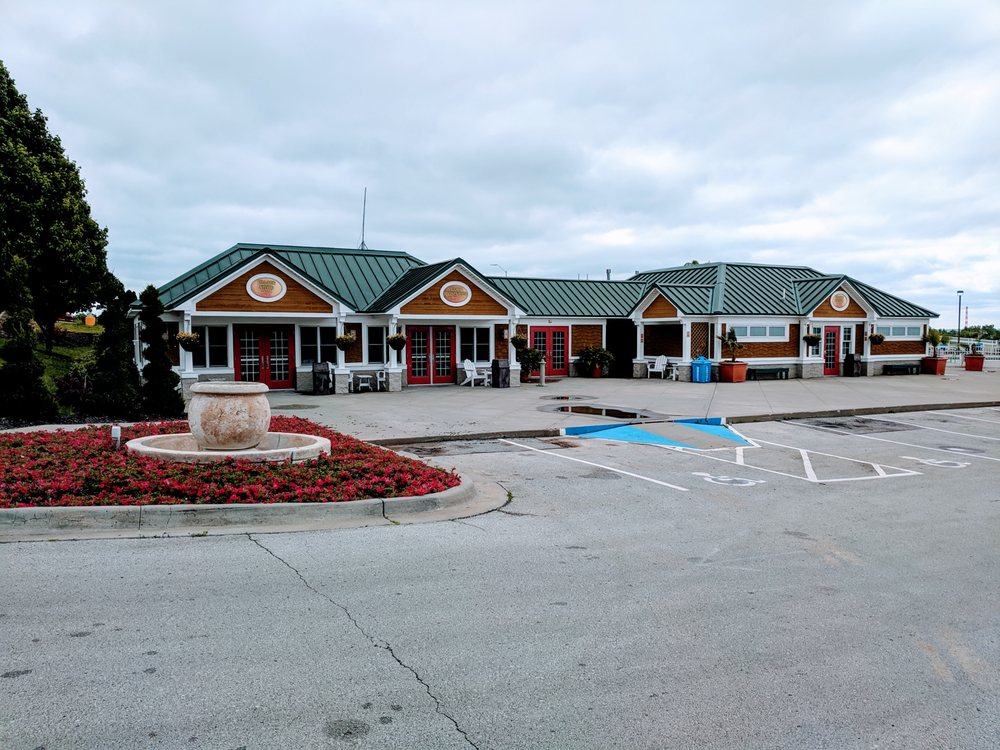 ADVENTURELAND CAMPGROUND Updated October 2024 2600 Adventureland Dr