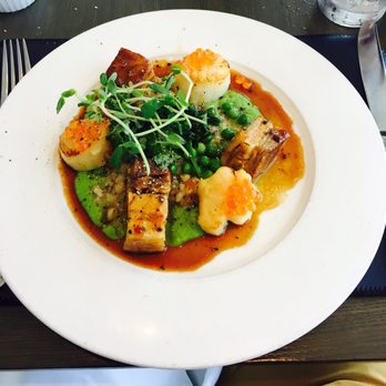 360 Restaurant - Scallops and pork belly! - Canadian (New) Near Me - Toronto, Ontario