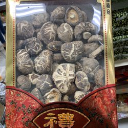 Shiitakes!!