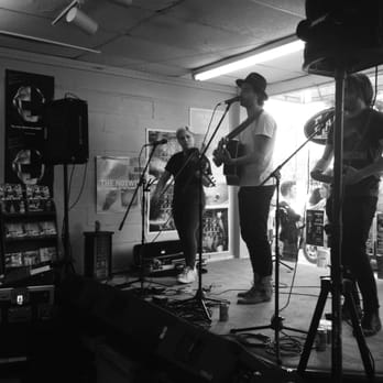 Plan 9 Music - Head & The Heart in-store soundcheck - Music & DVDs Near Me - Richmond, Virginia Plan 9 Music - Head & The Heart in-store soundcheck - Music & DVDs Near Me - Richmond, Virginia