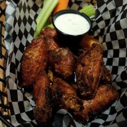 House dry spice chicken wings - $13