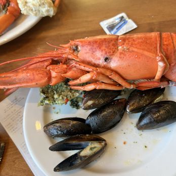 Koto Buffet - Clams and whole lobster - Buffets Near Me - Placerville, California Koto Buffet - Clams and whole lobster - Buffets Near Me - Placerville, California