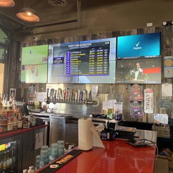 Native Grill & Wings - TVs and bar area - Chicken Wings Near Me - Gilbert, Arizona Native Grill & Wings - TVs and bar area - Chicken Wings Near Me - Gilbert, Arizona