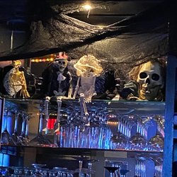 Ryan’s Corner Pub