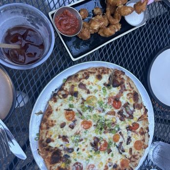 Lucille - Cedar Grove Cheese Curds Wood-Fired 'She's A-maize-ing' - Pizza Near Me - Madison, Wisconsin