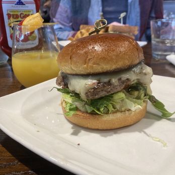 The Woodbury - Build Your Own Burger and mimosa - New American Near Me - Columbus, Ohio
