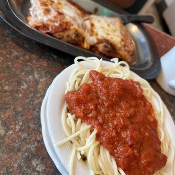 Roscoe Diner - Chicken Parm - Diners Near Me - Roscoe, New York
