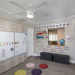 La Maternelle