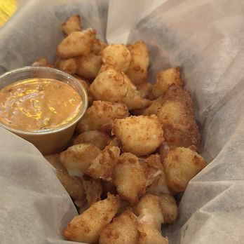 Sweet Home Wisconsin - Yummy fried cheese curds - Burgers Near Me - Madison, Wisconsin Sweet Home Wisconsin - Yummy fried cheese curds - Burgers Near Me - Madison, Wisconsin