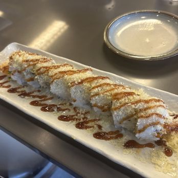 Haruka Sake and Sushi - Tempura shrimp roll - Sushi Bars Near Me - La Cañada Flintridge, California