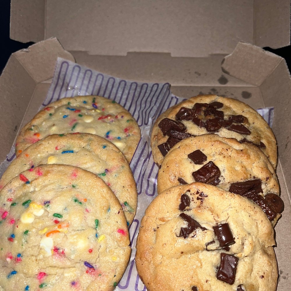 Insomnia Cookies - Confetti & Chocolate Chunk - Desserts Near Me - New Orleans, Louisiana Insomnia Cookies - Confetti & Chocolate Chunk - Desserts Near Me - New Orleans, Louisiana