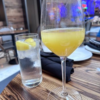 Wally's - Mimosa + #43 - New American Near Me - Las Vegas, Nevada