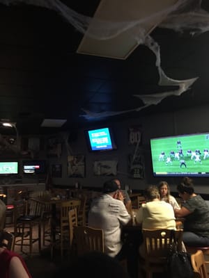 The Clubhouse Bar & Grill by null