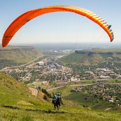 Golden Paragliding