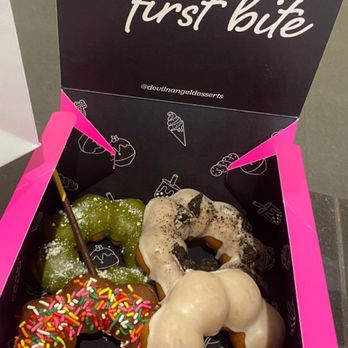Devil & Angel Desserts - Cookies and Creme Mochinut Matcha Mochinut  Glazed Mochinut Chocolate Sprinkle Mochinut - Ice Cream & Frozen Yogurt Near Me - Glendale, California